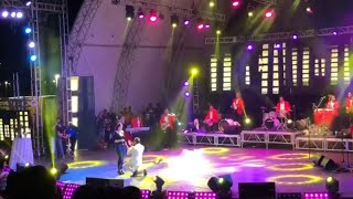 Frank Reyes le canta a su esposa En el anfiteatro Puerto Plata soy tuyo [upl. by Leeban]