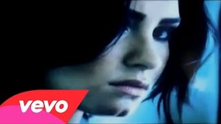 Demi Lovato  Confident Official Vídeo [upl. by Kersten]