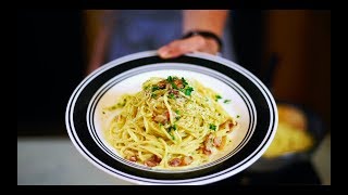 Easy Carbonara Pasta with Bacon  5 ingredients  10 min [upl. by Adi]