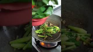 holla mari numis sayur pakek ikan asin alaalaisah cooking shorts masakansimple alaalaisah [upl. by Nerehs]