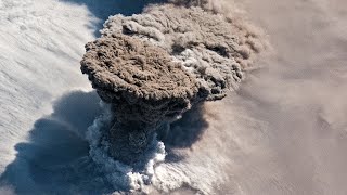 Pinatubo Volcano Eruption Update Explosive Eruption Occurs Tall Ash Plume [upl. by Aihsitan538]