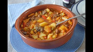 PATATAS CON CARNE  un guiso tradicional y delicioso [upl. by Wulfe736]