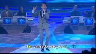 HIROSHI cantando quotEs mejor asiquot en Pequeños Gigantes [upl. by Elimac]