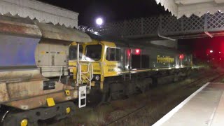 66565 and 66416 at woodbridge train station on the east suffolk lines 20524 [upl. by Airlee]