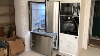 Hisense RF750N4ISF American fridge [upl. by Ayatnahs]