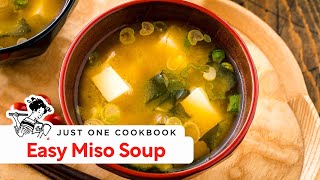 Learn to Make Classic Miso Soup 味噌汁 [upl. by Obala]