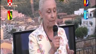 Raffaella Carrà consegna Guzzo doro [upl. by Ayak]