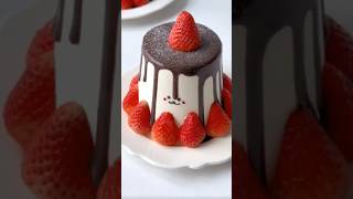 quotCN cakequot草莓巧克力蛋糕，做法简单一口沦陷 Strawberry chocolate cake easy to swallow in one bite cake cakedesign [upl. by Hakim558]