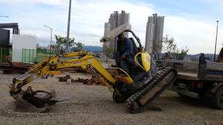 YANMAR VIO 20  MINI EXCAVATOR [upl. by Aehtorod]