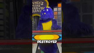 Chuck E Cheese animatronics destroyed shorts chuckecheese fnaf fnafmovie cec [upl. by Nazar530]