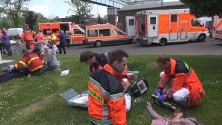 GRILLUNFALL BEI FEIER  Abschlussübung Notarztkurs DRK Bildungszentrum Düsseldorf  MANVÜBUNG [upl. by Domenic305]