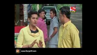 Badi Door Se Aaye Hain  Episode 24  10th July 2014 [upl. by Enilesor]