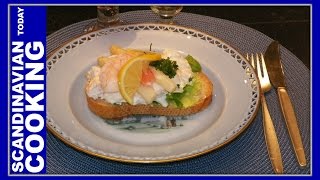 Smørrebrød Danish Open Sandwich Shrimp amp Asparagus Sandwich for lunch supper amp hors doeuvres [upl. by Yong]