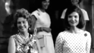 October 4 1963  Jacqueline Kennedy posing with sister Lee Radziwill and Royal Greek Family [upl. by Luebke]