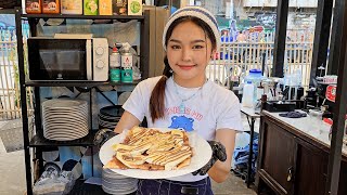 Beautiful Thai Student Popular roti girl in Chiang Mai  Thai Street Food [upl. by Vachil]