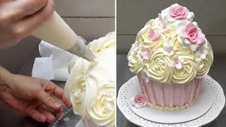 How To Make a Huge Cupcake Decorated with Buttercream Frosting by Cakes StepbyStep [upl. by Ardnasella]