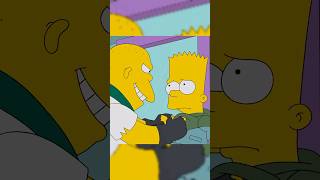 Bart está siendo intimidado por hooligans shorts simpsons [upl. by Nevyar]