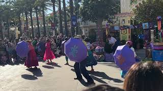 Mirabel’s Gifts of the Season  Disney California Adventure [upl. by Rolando]