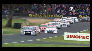 Bathurst 1000 2010 first lap and crash LIVE [upl. by Littman]