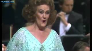 Libiamo Brindisi from Traviata Joan Sutherland and Pavarotti [upl. by Ybbor16]