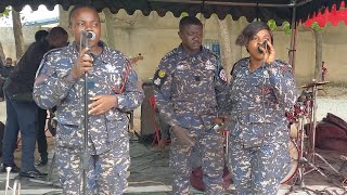 Kumasi policewoman band rocking fawode [upl. by Couhp]