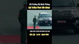 Bộ Trưởng Bộ Quốc Phòng  Đại Tướng Phan Văn Giang Chúc Bộ Trưởng Sức Khỏe [upl. by Nwahsek]