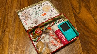 My Altoids Wallet Christmas Edition Tutorial craftwithme [upl. by Wilt]