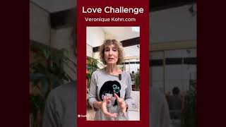 Un Love Challenge pour octobre ça vous tente  confianceensoi développementpersonnel estimedesoi [upl. by Roxane]