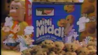 Keebler Mini Middles  Elves Chocolate Chip Cookies with Fudge Commercial 1991 [upl. by Salene]