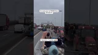 Pont dAquitaine Bordeaux  Les agriculteurs en colère  viralvideo reels media manifestation [upl. by Wendye893]