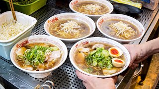 驚異的な人気を誇る焼めし爆売れの駅前ラーメン屋がヤバすぎた丨THE BEST Ramen in Osaka [upl. by Garey]