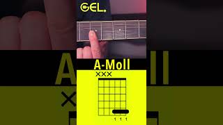 AMoll mit nur 1 Finger So Einfach gitarre akustikgitarre gitarrelernenonline akkorde [upl. by Eussoj]