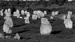 Les Mégalithes Maudits de Carnac [upl. by Neelehtak]