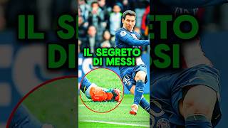 Segreto delle punizioni di Messi messi calcio sport football [upl. by Elaval]