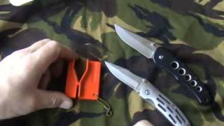 SHARPEN KNIVES LANSKY POCKET KNIFE SHARPENER MINI CROCK STICKS [upl. by Gershom]