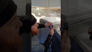 changing the door hinge to a 90° stop door hinge on a Bosch refrigerator [upl. by Notsob91]