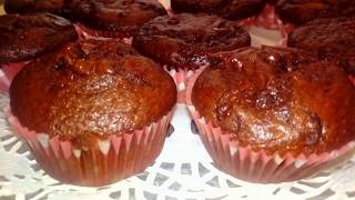 Recette Cupcakes au Chocolat Ultrat Moelleux [upl. by Ahoufe]