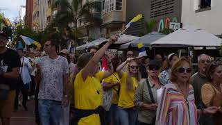 Manifestación en Gran Canaria en contra de la inmigración ilegal [upl. by Einnim]