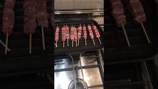 Arrosticini cotti sulla piastra in ghisa food padella summer cooking [upl. by Annoval]