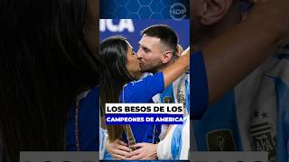 Los Campeones de América festejando a los besos ganar la Copa 😍🏆 Leo Messi Di Maria y todos [upl. by Volnak]