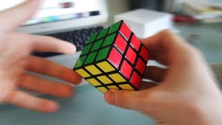 Comment Résoudre Un Rubiks Cube  Technique simple A à Z [upl. by Wobniar]