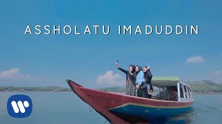 Putih Abuabu  Assholatu Imaduddin Official Music Video [upl. by Mellins]