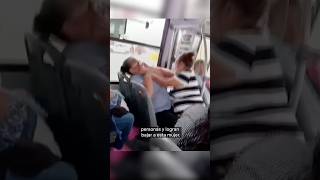 Gritos en transporte público entre chofer y una pasajera  N shorts [upl. by Goerke]