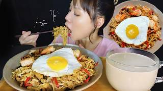 【EATINGampCOOKING】THAI STIRFRIED INSTANT NOODLES RECIPE  BUBBLE MILK TEA  ASMR MUKBANG [upl. by Soule]