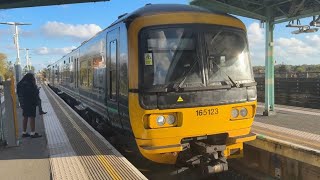 Travelling from Greenford to West Ealing on a GWR class 165 passenger train [upl. by Assina]