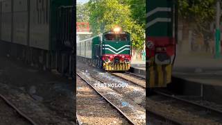 5up Green Line Smoothly Pass GujratTrainologypakistanrailways trainspeed geu20 [upl. by Acissey]