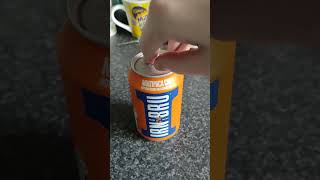 opening a can of irn bru one handed [upl. by Wallinga]