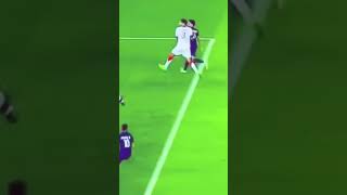 Mucho Messi Mucho Cristiano Ronaldo Pero alguno tiene la chilena de Sergio Ramos [upl. by Anifled]