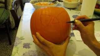 Speciale Halloween TUTORIAL come intagliare e vuotare una zucca [upl. by Mandal103]