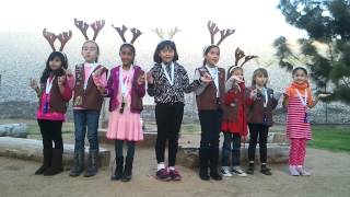 Brownie Girl Scouts sing Da Moose song at Songfest [upl. by Einnij174]